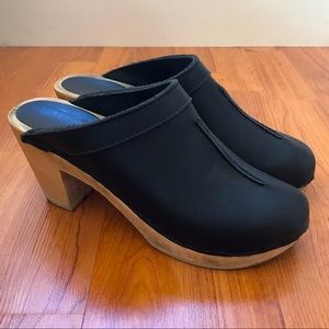Sven/no. 6 front seam clogs
